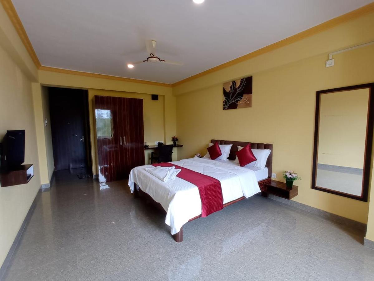Brit'S Palace Goa Agacaim Εξωτερικό φωτογραφία
